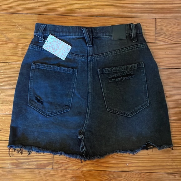 Free People Brea Cut Off Skirt - Picture 7 of 11